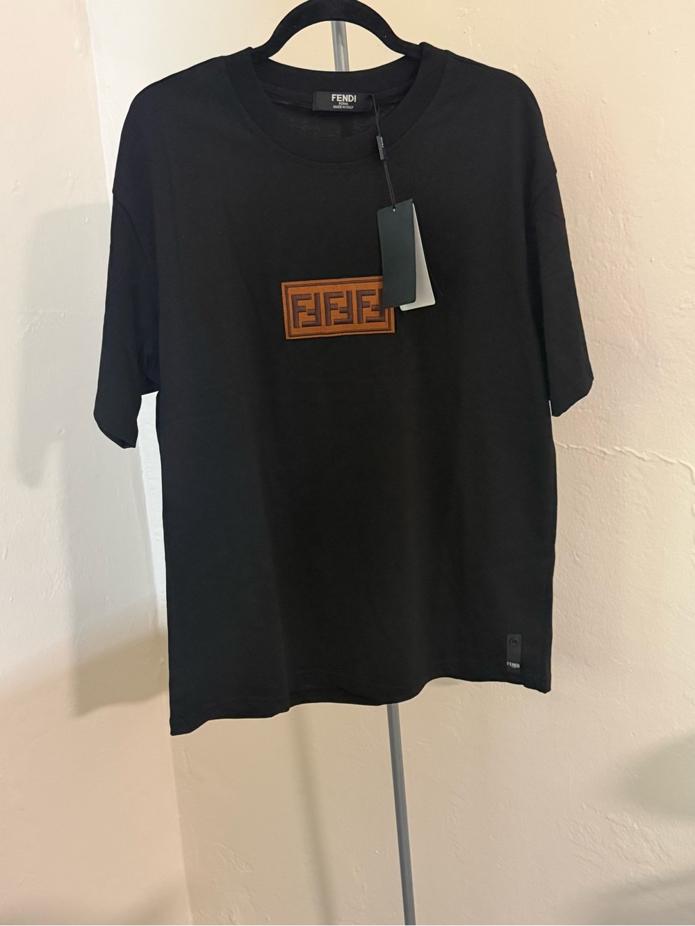 T shirt men Logo Patch Cotton T-Shirt